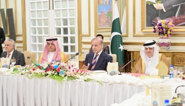 417637_9552246_updates (1)